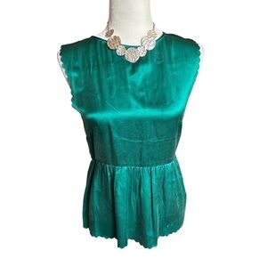 🌻 4/$25 Madewell Green 100% Silk Top